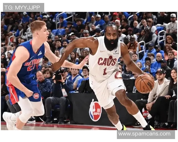 哈登季后赛表现低迷坎宁安关键时刻引领球队逆转胜利